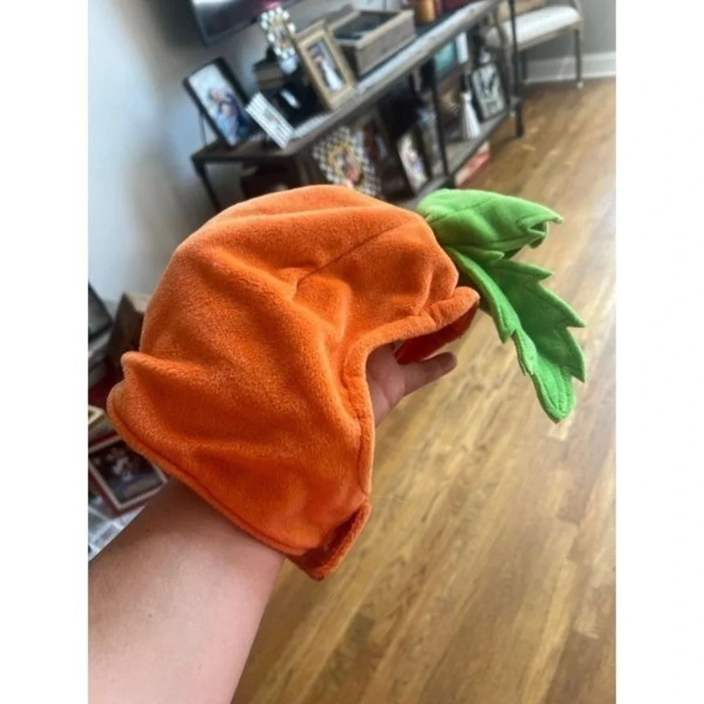 Children's‎ Place pumpkin fleece hat 18-24 months